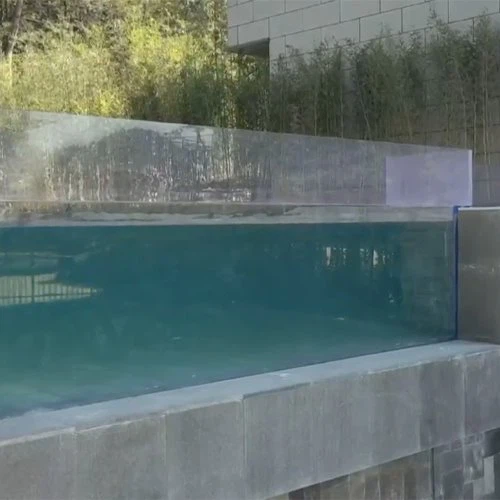 ホットタブ透明